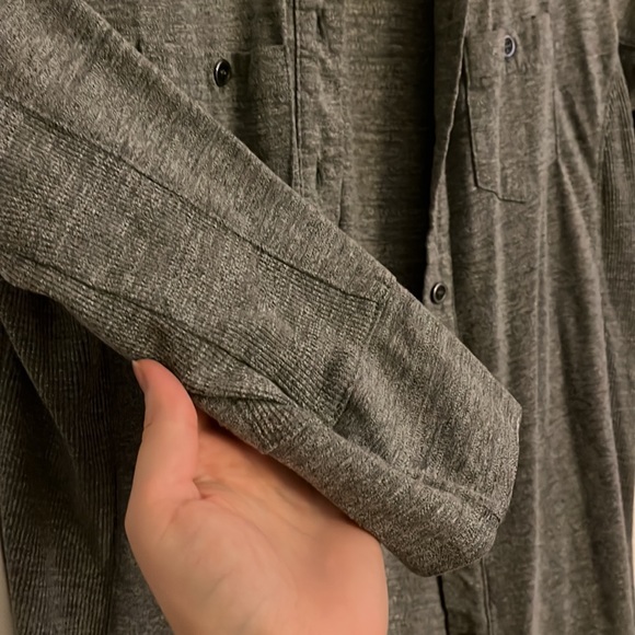 Heather Gray 3/4 Sleeve Button Up - Picture 4 of 5